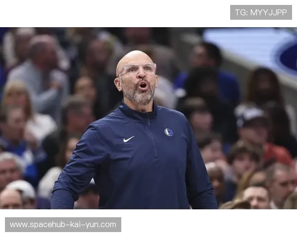 尼克斯布克战术调整成球队关注焦点：新策略引领未来摩擦