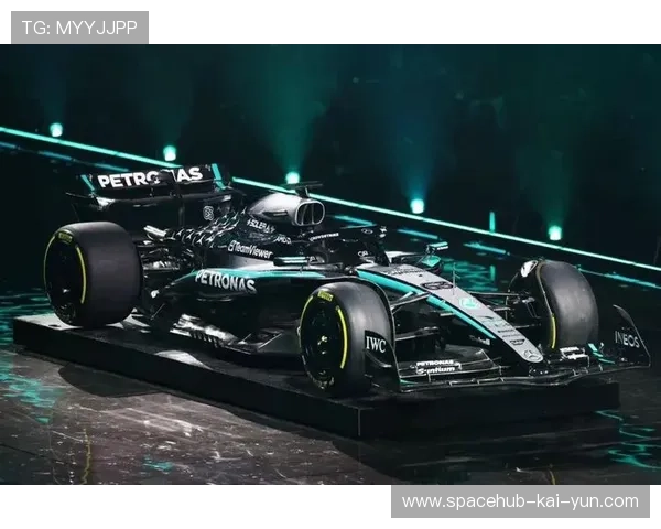 梅赛德斯车队新引擎表现增强，梅赛德斯车队官网