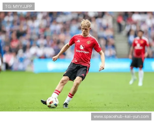 曼联全力备战,青训系统继续发力 曼联全力备战,青训系统继续发力